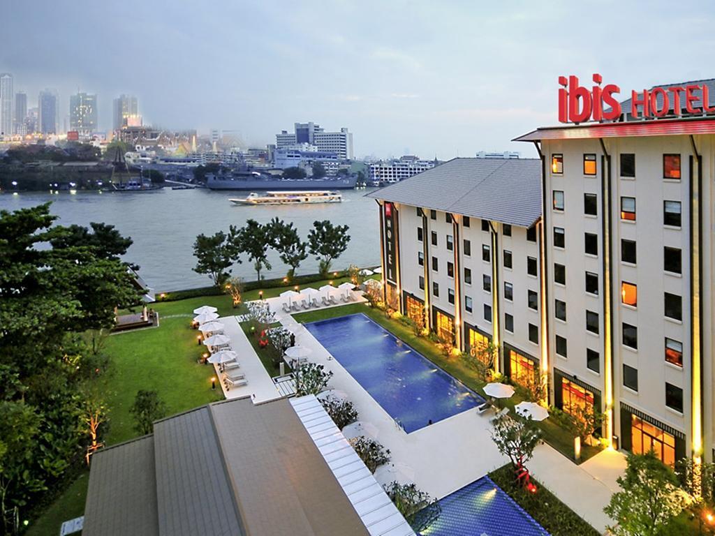 Ibis Bangkok Riverside Exterior foto